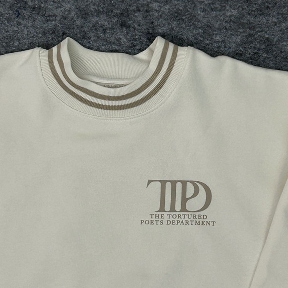 Taylor Swift Oversize Sweatshirt Crew Size Large "The Tortured Poets Department" - Picture 3 of 11